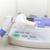 新浦安医院の診療設備 呼吸機能検査の写真
